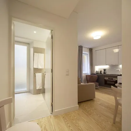 Serviced - Santos Apartment Lisbon