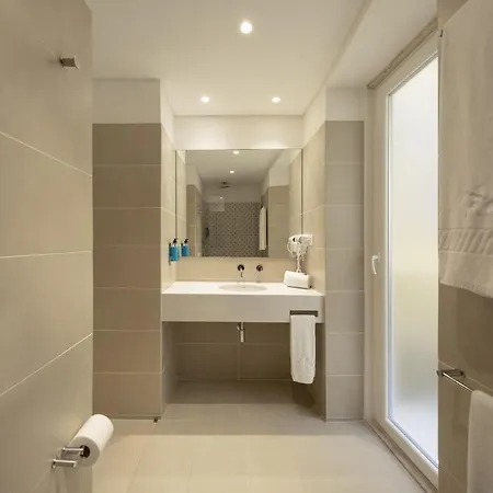 Daire Serviced - Santos *