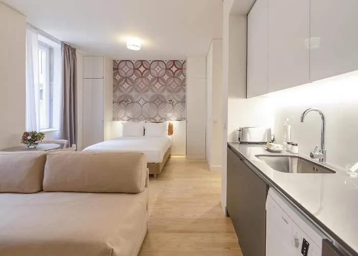 Lsa Santos By Numa Lisboa