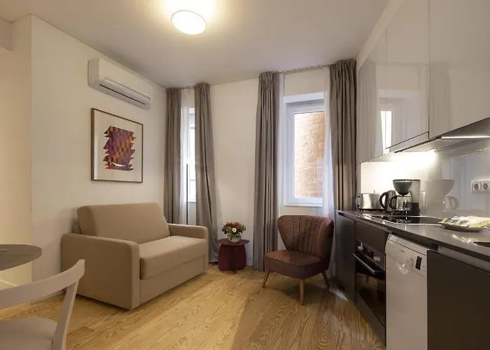 Lsa Santos By Numa *