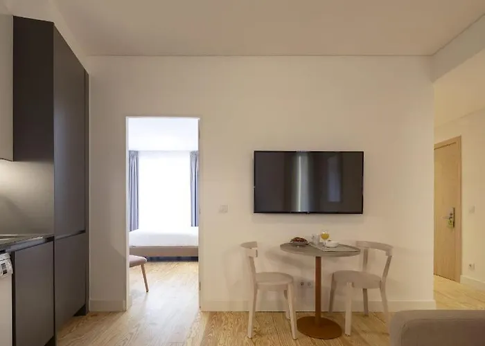 Lsa Santos By Numa *